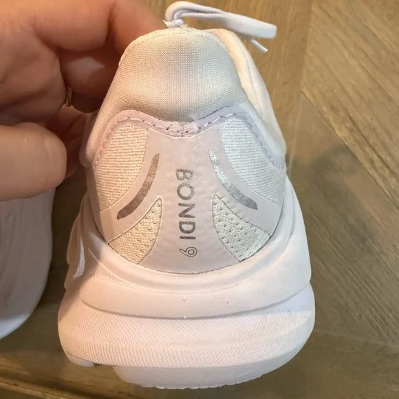 Hoka bondi 9 Running Starlight glow/starlight Women, Excellent Condition Sz 7 - Picture 4 of 9